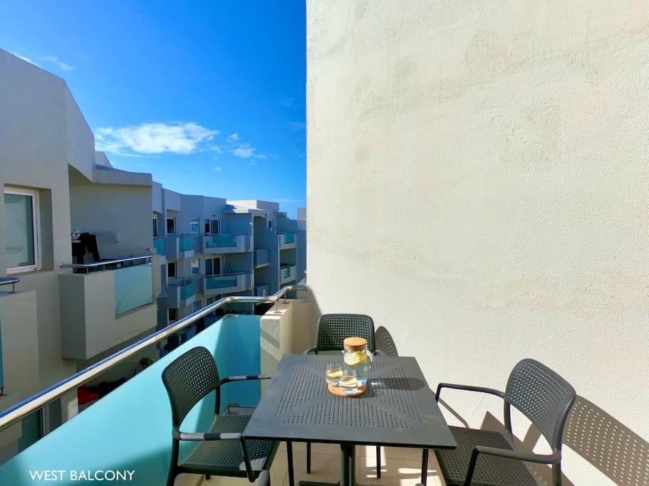 La Cabanana - Apartment W Pool And High-Speed Wifi コラレホ エクステリア 写真